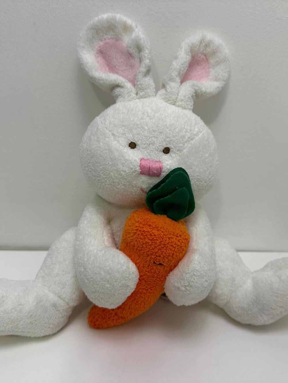 Ty Pluffies Collection “Snackers” the Bunny Holding Carrot No Hang Tag (12 inch)